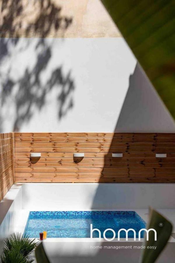 Nemeseos 1St Floor Homm Apartment With Roof Garden And Wading Pool Athens Luaran gambar