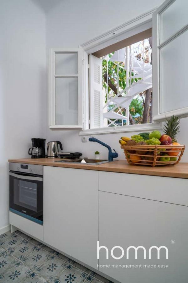 Nemeseos 1St Floor Homm Apartment With Roof Garden And Wading Pool Athens Luaran gambar